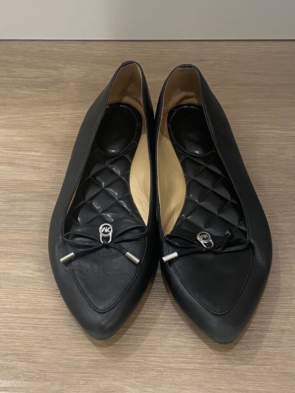 MICHAEL Michael Kors Classic Black Pointed Flats with Bow Accent - 8